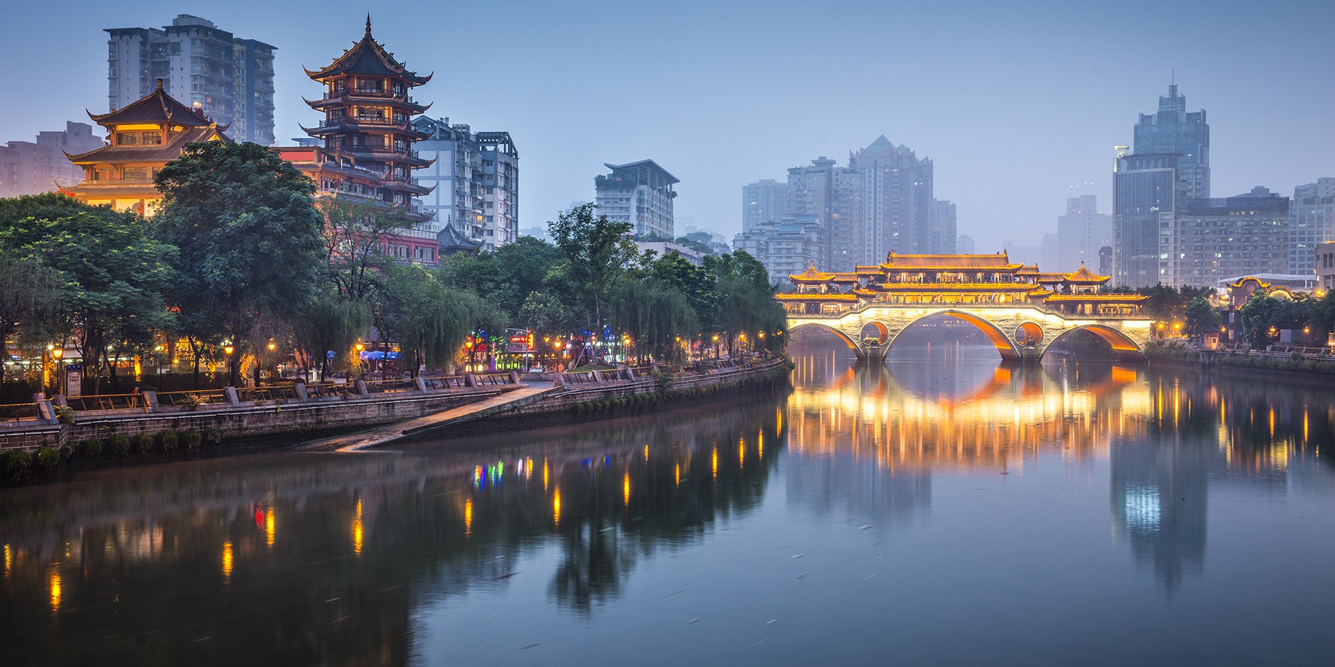 teach English in Chengdu